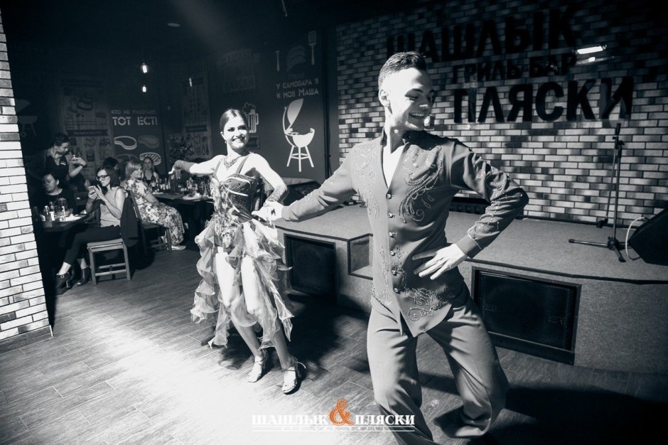«Пятница — день трудоголика» и «Другая версия» в «Шашлык и пляски»