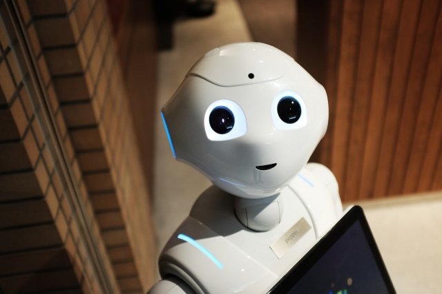 В 2030 году ЕГЭ будут проверять роботы