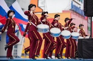 В Сургуте отметили День государственного флага/ ФОТОГАЛЕРЕЯ