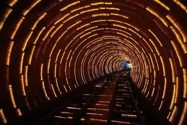 Илон Маск запустит свой первый скоростной тоннель десятого декабря