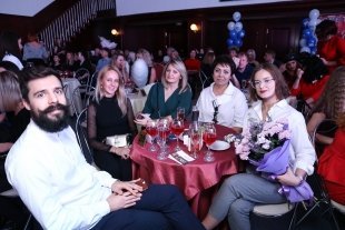 В Сургуте состоялся финал конкурса "Бизнес-леди года" 2018/ ФОТОГАЛЕРЕЯ