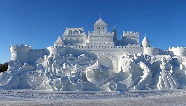 Ледовый городок в Челябинске в этом году будет оформлен в тематике театра