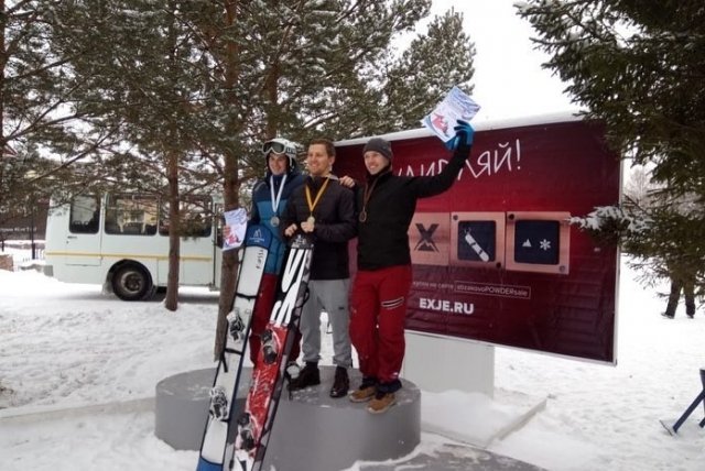 Сноубордист из Златоуста завоевал «серебро» на первом этапе Кубка России