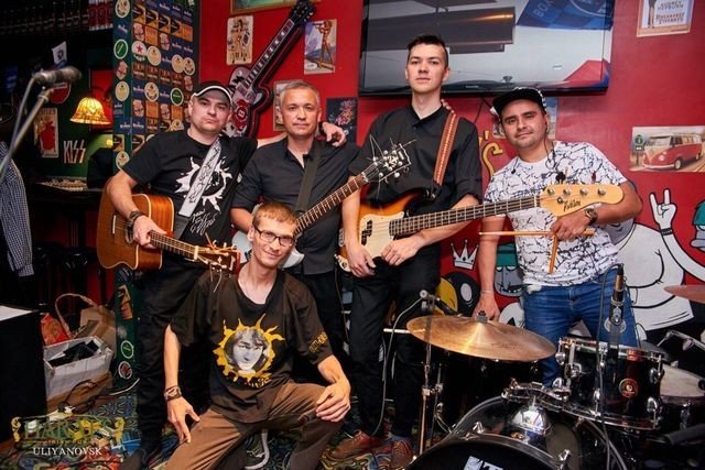 В Челнах казанская группа исполнит песни Цоя и группы "Кино"
