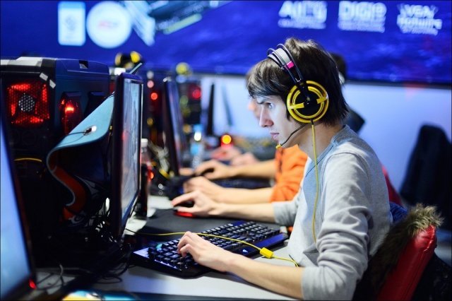 Киберспортсмены Златоуста сыграют в «Counter Strike» на деньги