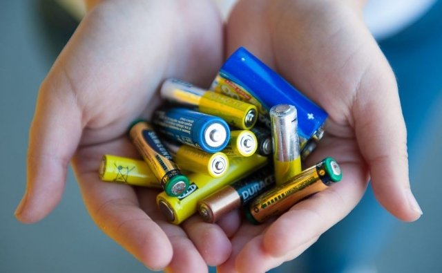 Педколледж принимает батарейки на утилизацию 