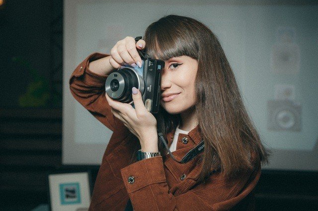 В Казани прошла вечеринка Instax Square Perfection