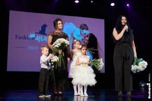 Наталия Иванова (ИД Победа) и ее дети