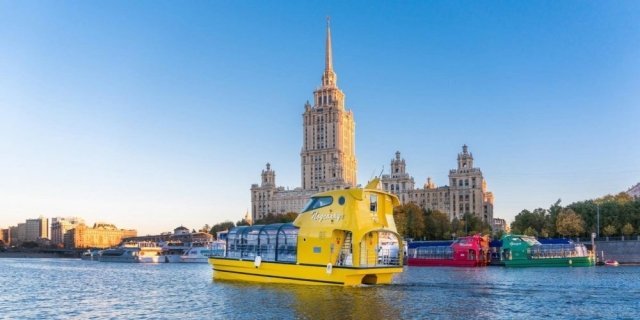 По Москве-реке начали курсировать речные трамвайчики