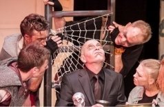 Новогодние приключения Маши и Вити