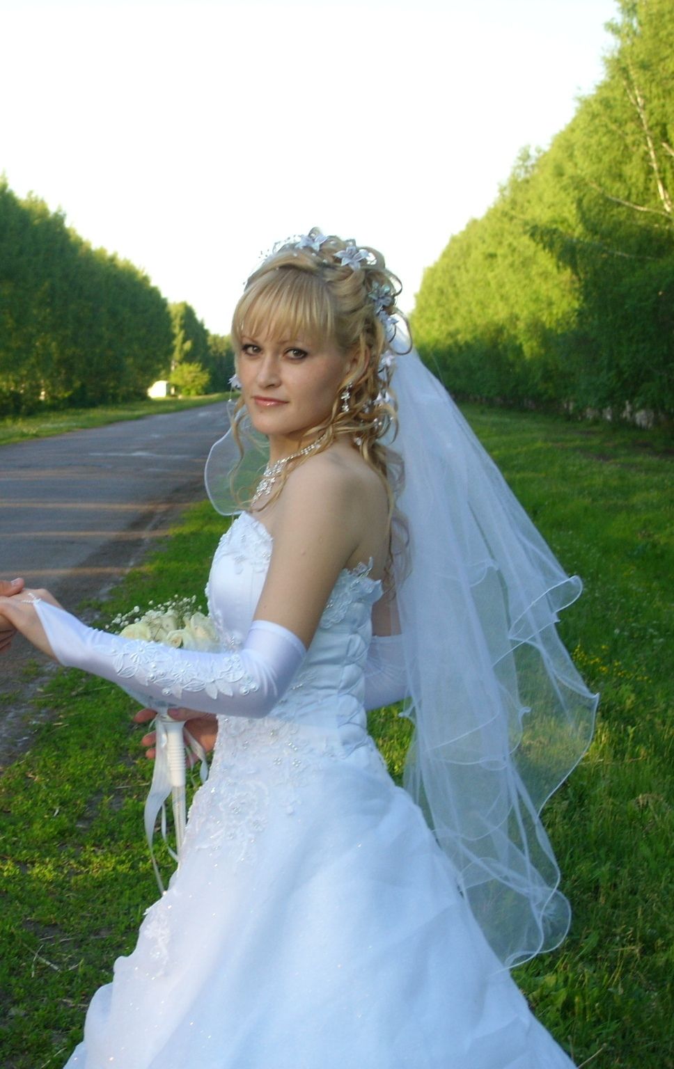 Красивая русская невеста. Красивые русские невесты. Красивейшие русские невесты. Невесты из социальных сетей. Красивые невесты из социальных сетей.