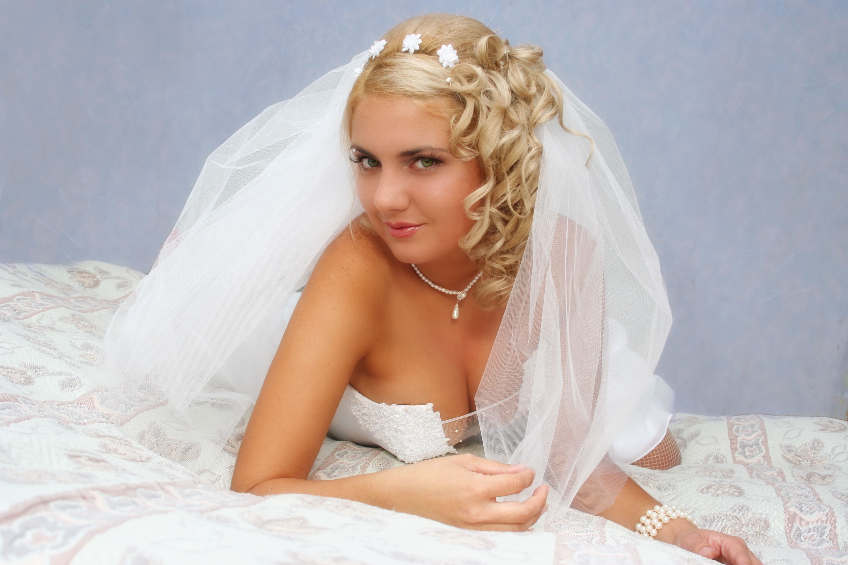 Красивые русские невесты