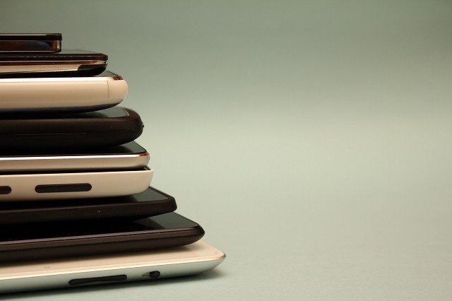iPhone, Samsung или Xiaomi, что выбирают Екатеринбуржцы?