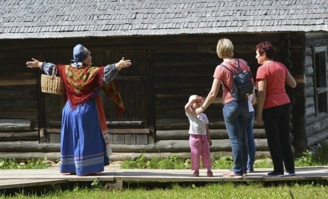 Крестьянский дом и то, что в нем