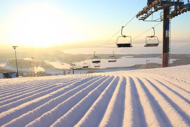 В городе-курорте «Свияжские холмы» состоялось открытие горнолыжного сезона