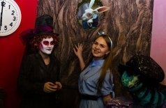 Алиса в стране Чудес
