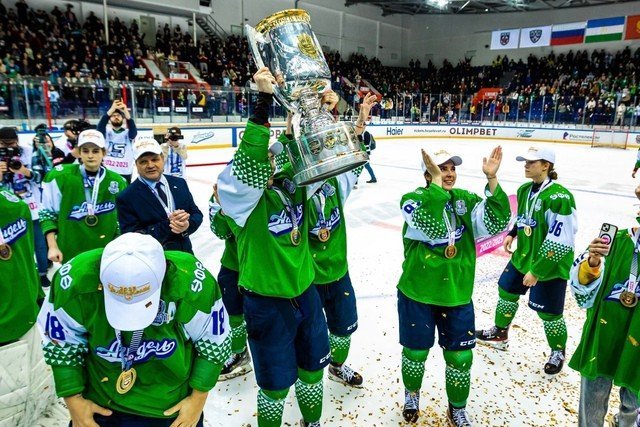 Хоккеистки уфимской «Агидели» стали чемпионками России по хоккею