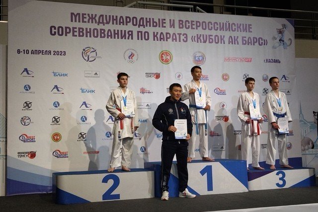 Тольяттинские каратисты завершили выступления на турнире в Казани