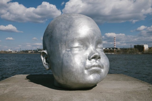В Екатеринбурге «всплыла» огромная голова младенца.
