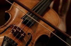 Crush String Quartet в сердце города. Мировые рок-хиты