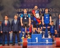Роман Чепик из Курганской области стал чемпионом России по тяжелой атлетике