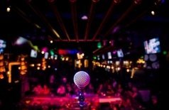 Central Stand-up