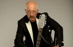 Александр Розенбаум