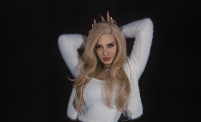 Dead Blonde