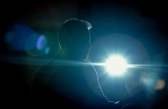 Приоткрытый микрофон