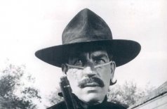 Кэт Баллу
