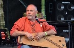 Обрядовые, календарные, лирические и свадебные песни и наигрыши