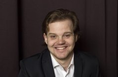 Сергей Есенин. «Себе, любимому, чужой я человек»