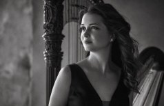 Надежда Сергеева, камерный ансамбль Cordes. 80 струн. Музыка для арфы и струнного оркестра