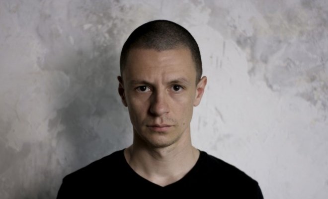 DenDerty и Илья Золотухин (Бонд с кнопкой)