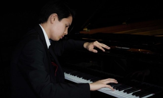 Pianissimo. Рон Максим Хуанг