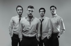 Three Sticks. Мир неоклассики