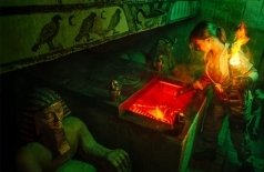 Расхитители гробниц