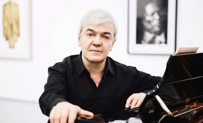 Сати Спивакова и Алексей Гориболь. Белла Ахмадулина. Взойти на сцену