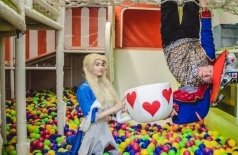 Алиса в стране чудес