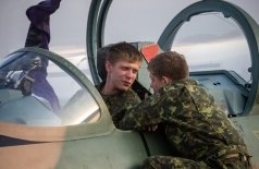 Брат во всём