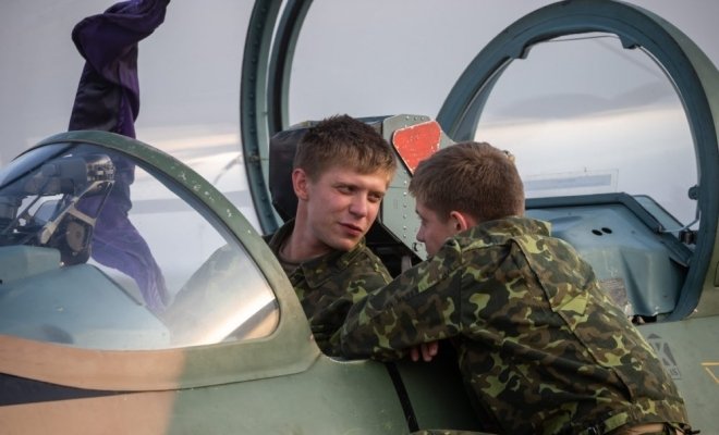 Брат во всём