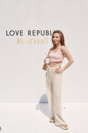 В Москве прошел запуск летней коллаборации HOT&COLD от LOVE REPUBLIC и Магнат