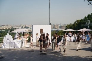 В Москве прошел запуск летней коллаборации HOT&COLD от LOVE REPUBLIC и Магнат