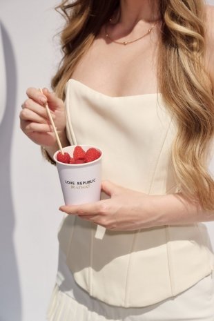 В Москве прошел запуск летней коллаборации HOT&COLD от LOVE REPUBLIC и Магнат