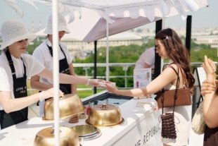 В Москве прошел запуск летней коллаборации HOT&COLD от LOVE REPUBLIC и Магнат