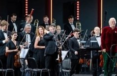 Юстус Франтц и оркестр Филармонии Наций