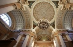Звучал орган волшебной флейтой