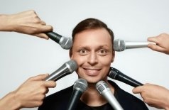 Виктор Комаров