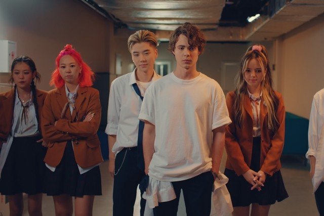 В сети появился официальный трейлер сериала «Таргет»