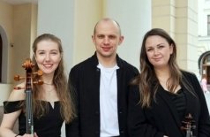По поводу и без